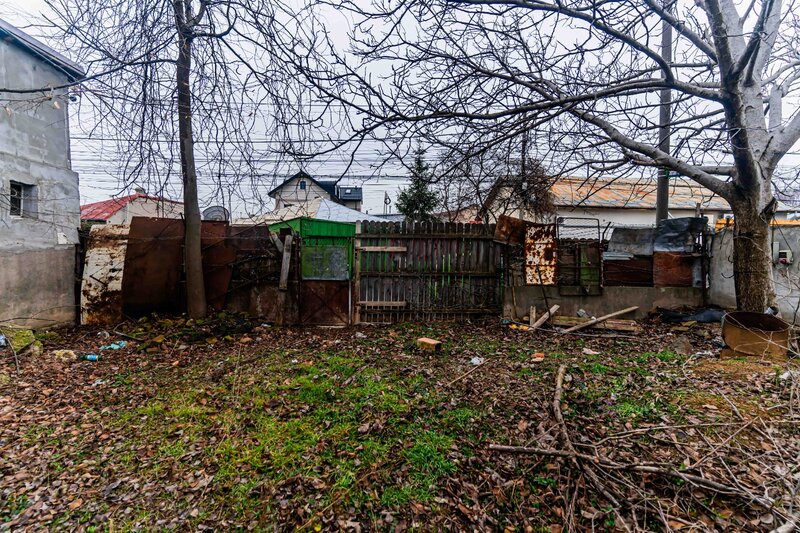 Colentina, Carrefour, str. Nicolae Canea,